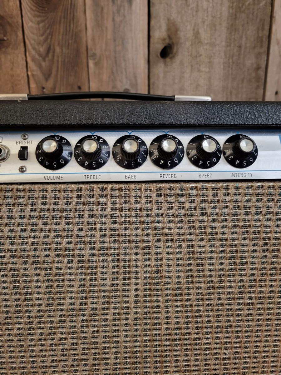 SOLD - Fender Vibrolux Reverb 1970 Vintage Tuber Guitar Amp - Mahar's Vintage Guitars