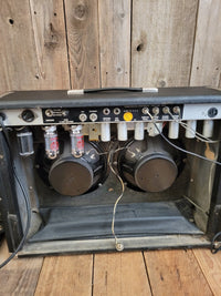 SOLD - Fender Vibrolux Reverb 1970 Vintage Tuber Guitar Amp - Mahar's Vintage Guitars