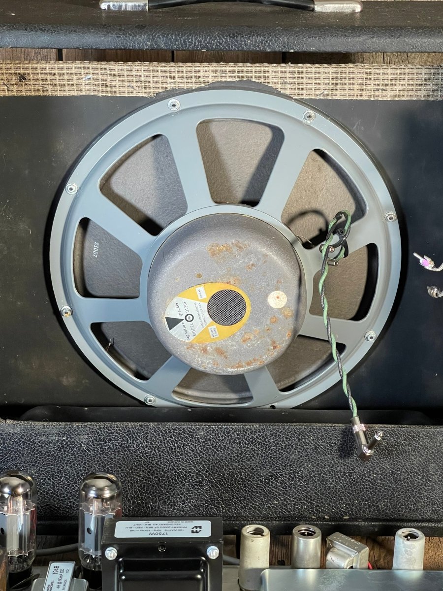 SOLD - Fender Vibroverb Blackpanel clone with vintage parts - Mahar's Vintage Guitars