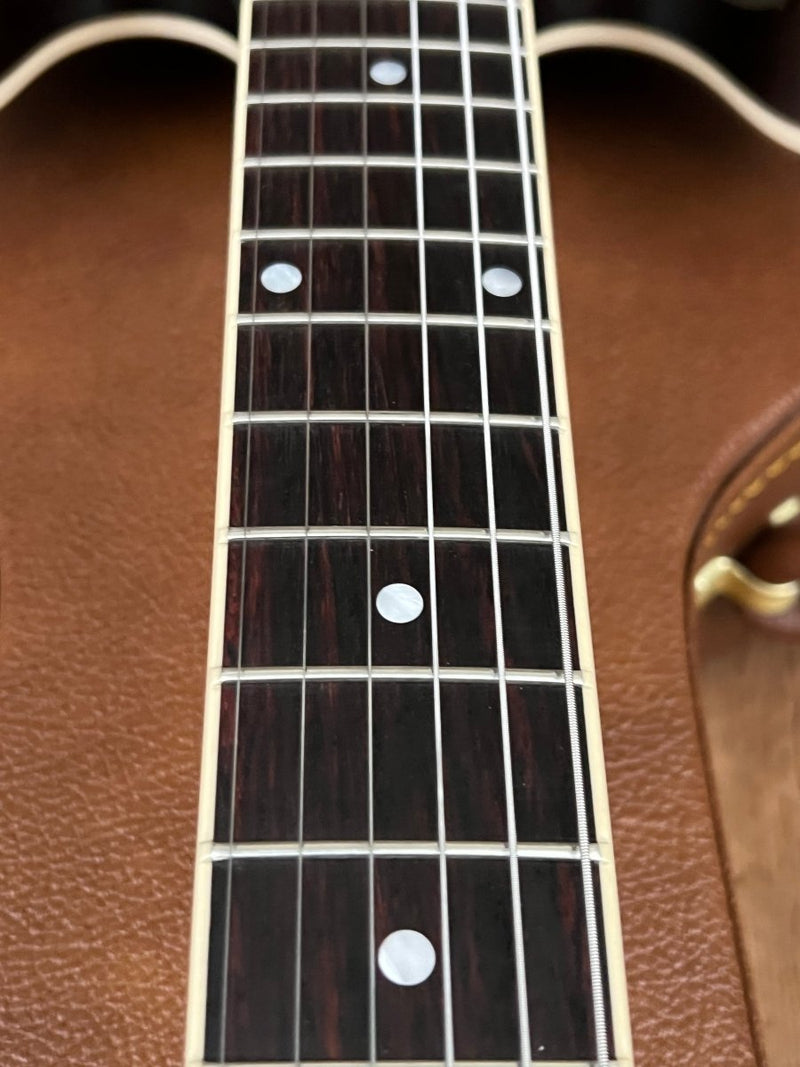 SOLD - Gibson 335 Vintage Sunburst 2021 Mint - Mahar's Vintage Guitars
