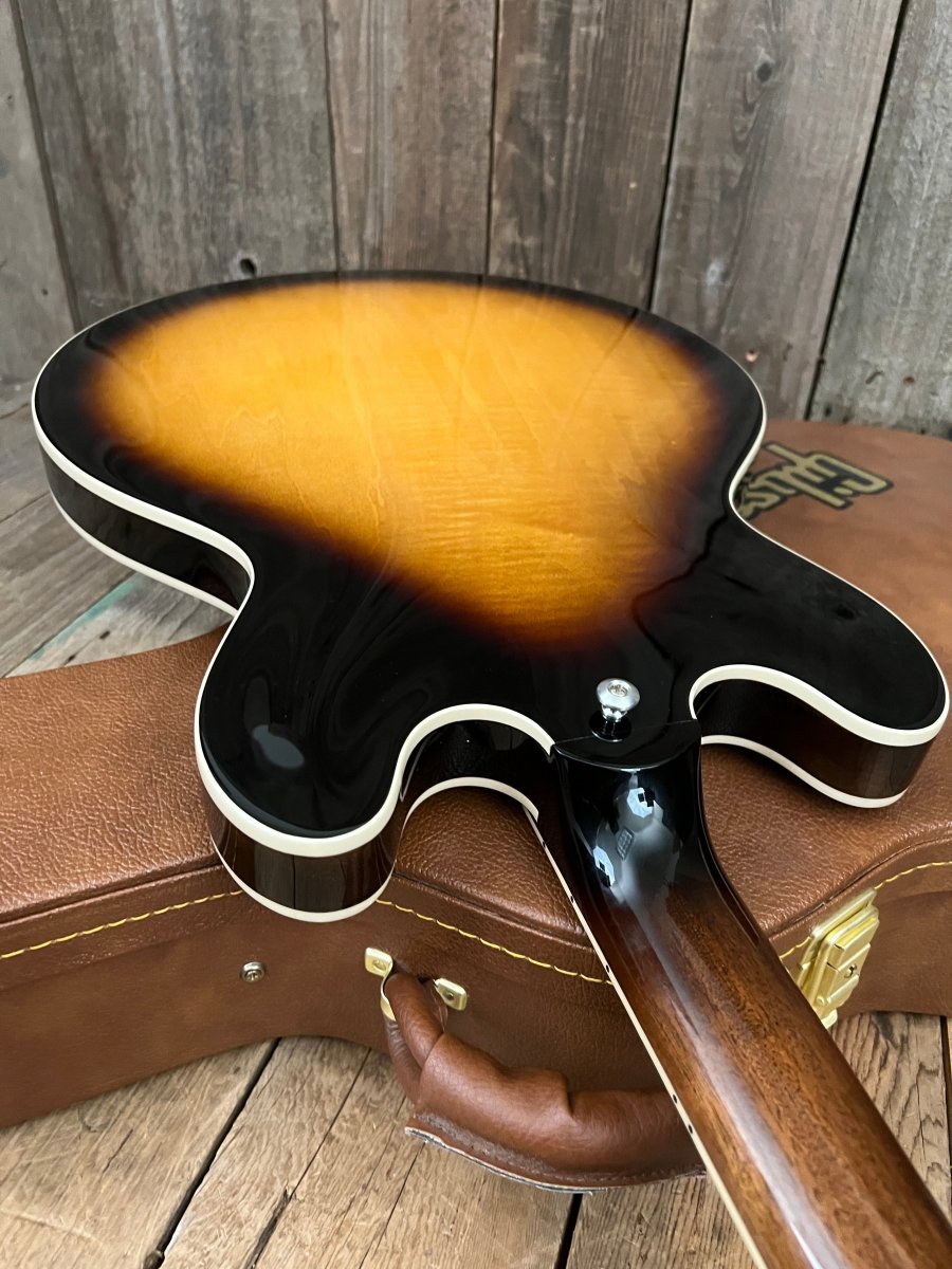 SOLD - Gibson 335 Vintage Sunburst 2021 Mint - Mahar's Vintage Guitars