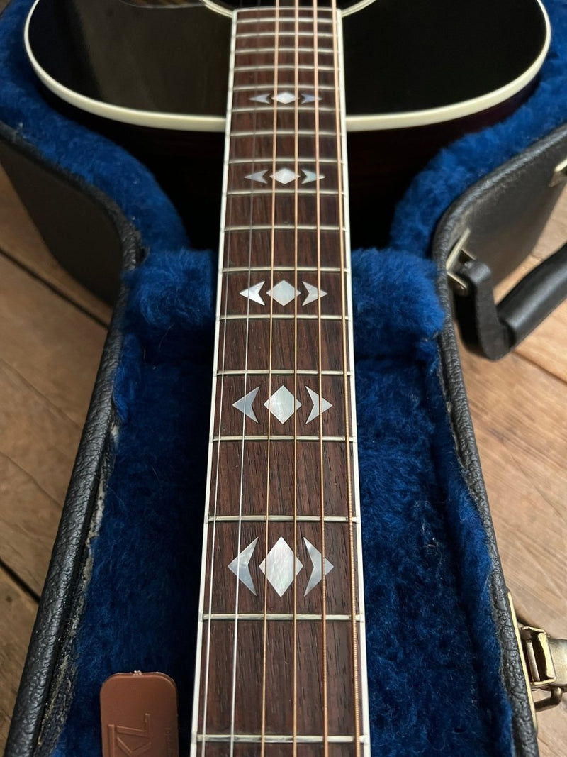 SOLD - Gibson Advanced Jumbo, Historic Collection 2005 - Mahar's Vintage Guitars