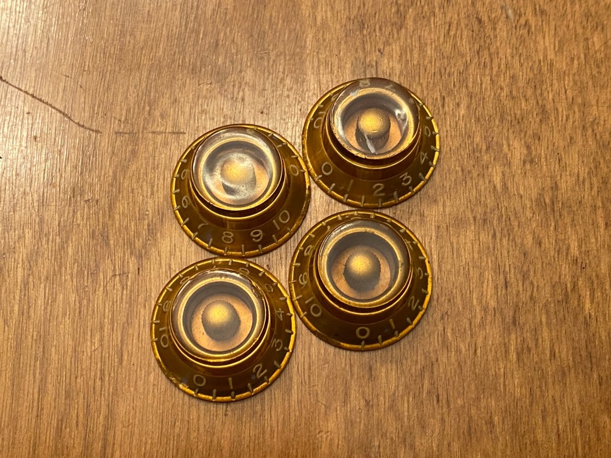 SOLD - Gibson Bonnet Bell Knobs Gold 1950's Les Paul Burst - Mahar's Vintage Guitars