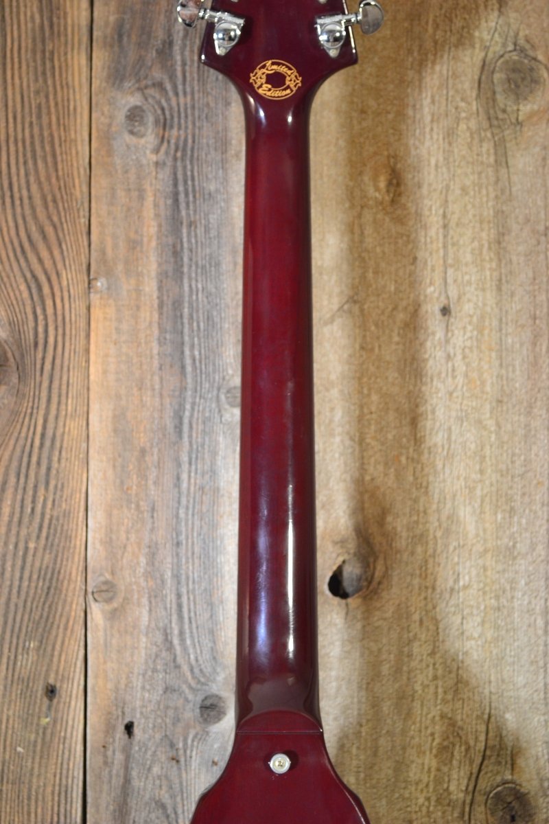 SOLD Gibson Flying V V98 1999 Limited Edition Wine Red - Mahar's Vintage Guitars