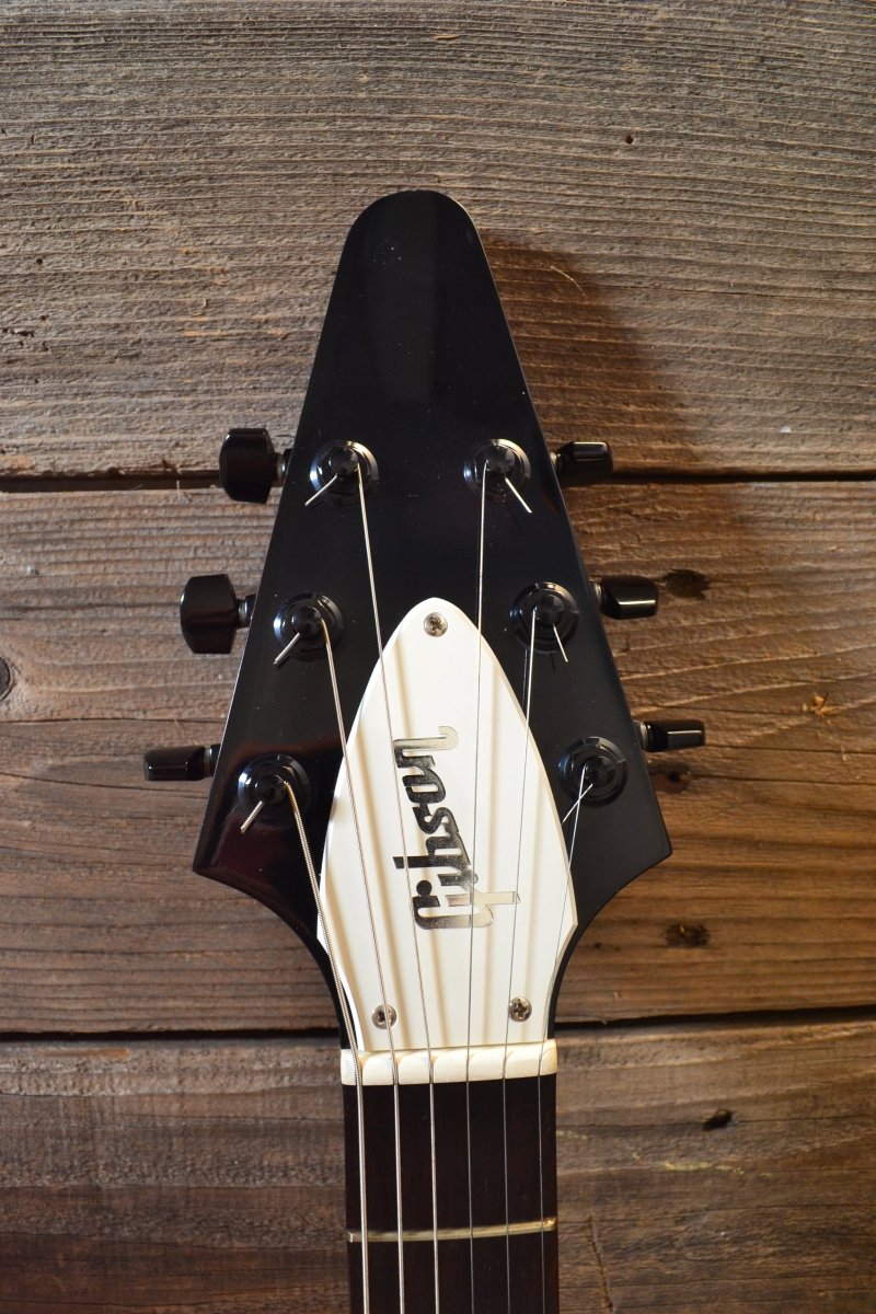 SOLD - Gibson Flying V V98 2001 Purple - Mahar's Vintage Guitars