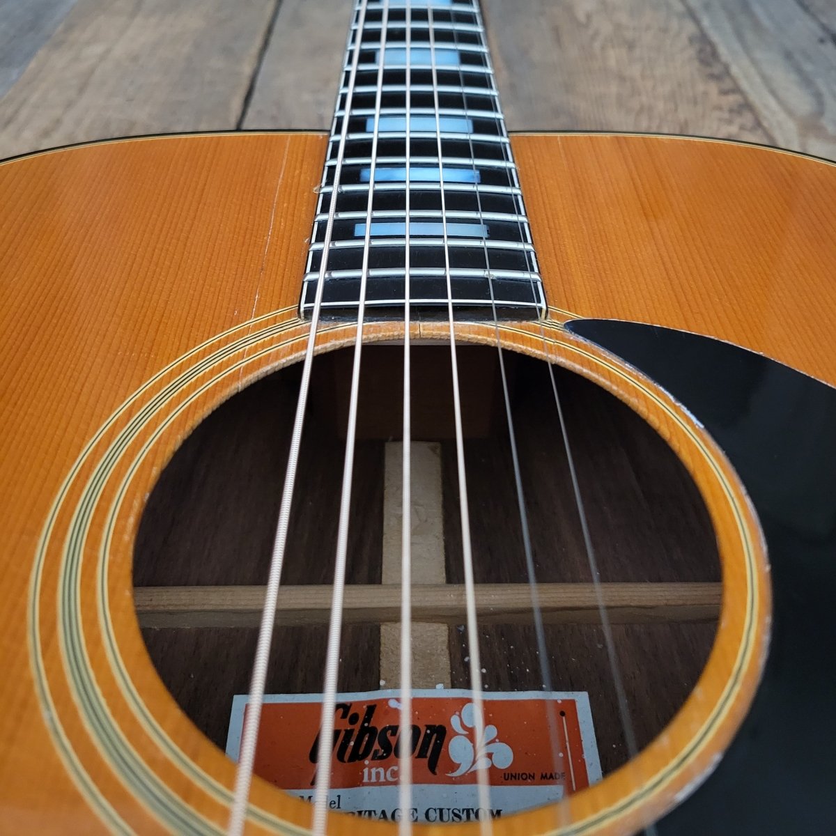 SOLD - Gibson Heritage Custom Acoustic Guitar - 1974 - Mahar's Vintage Guitars