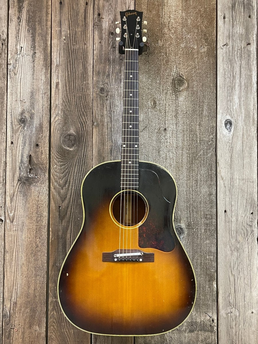 SOLD - Gibson J-45 1958 – Mahar's Vintage Guitars