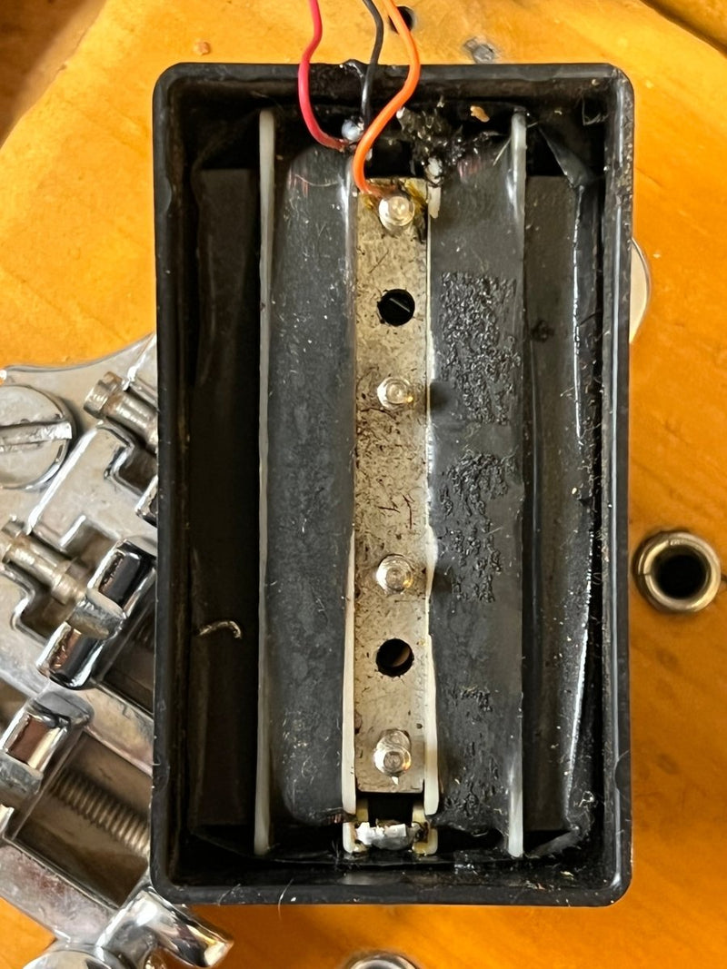 SOLD - Gibson L9S The Ripper Alder Body Bass 1976 - Mahar's Vintage Guitars