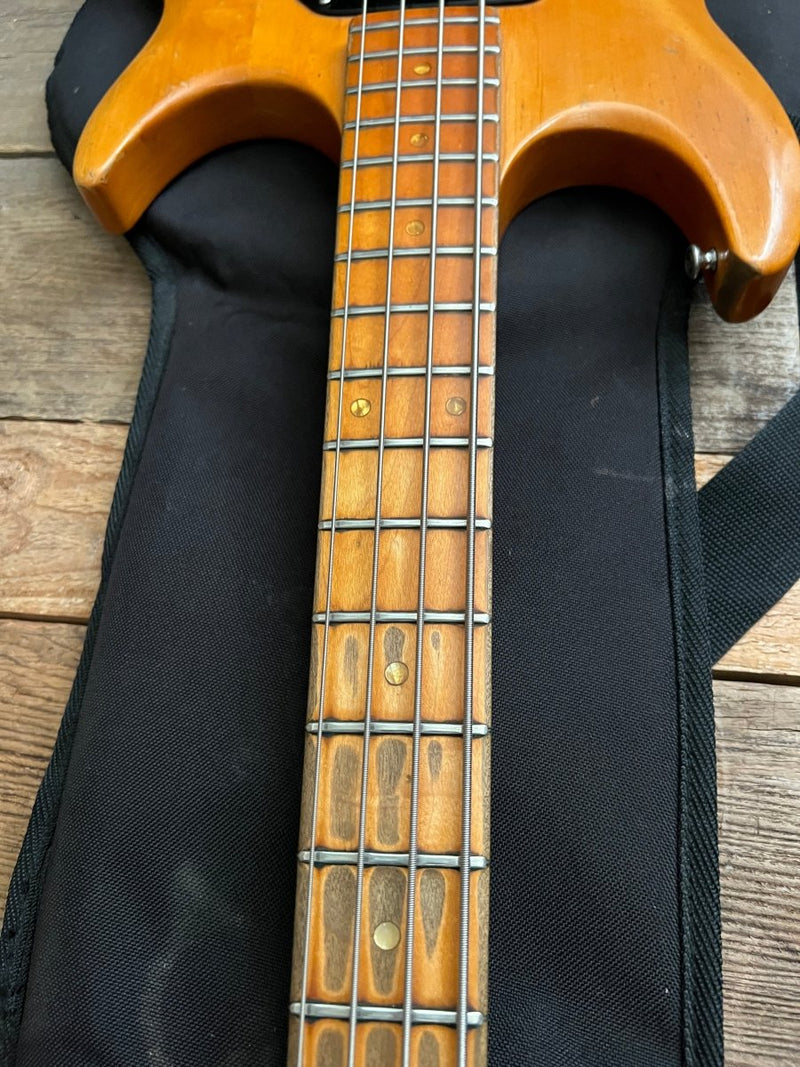 SOLD - Gibson L9S The Ripper Alder Body Bass 1976 - Mahar's Vintage Guitars