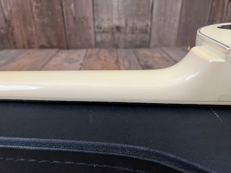SOLD - Gibson Les Paul Custom 2008 Custom Shop Alpine White - Mahar's Vintage Guitars