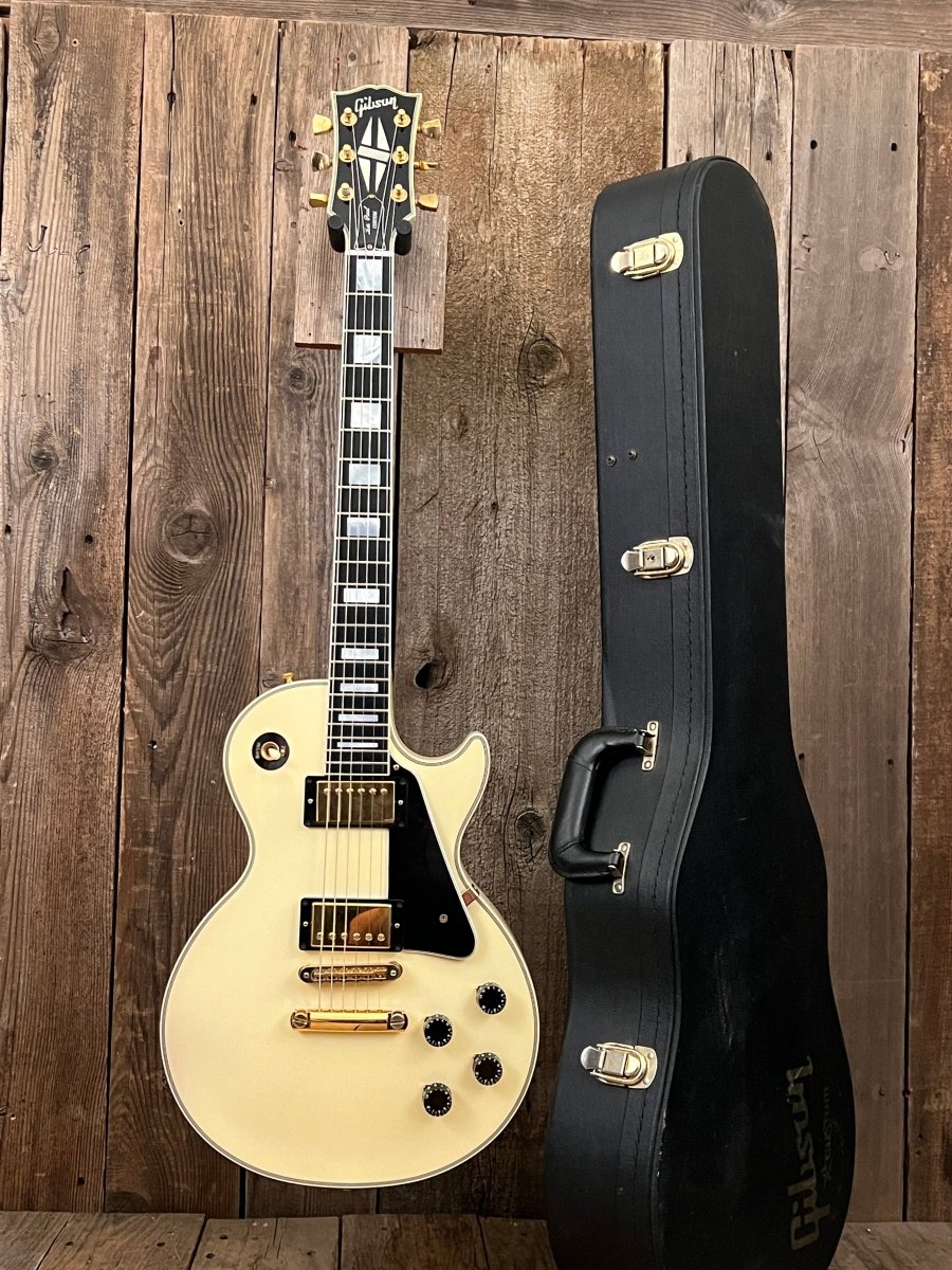 SOLD - Gibson Les Paul Custom 2008 Custom Shop Alpine White - Mahar's Vintage Guitars