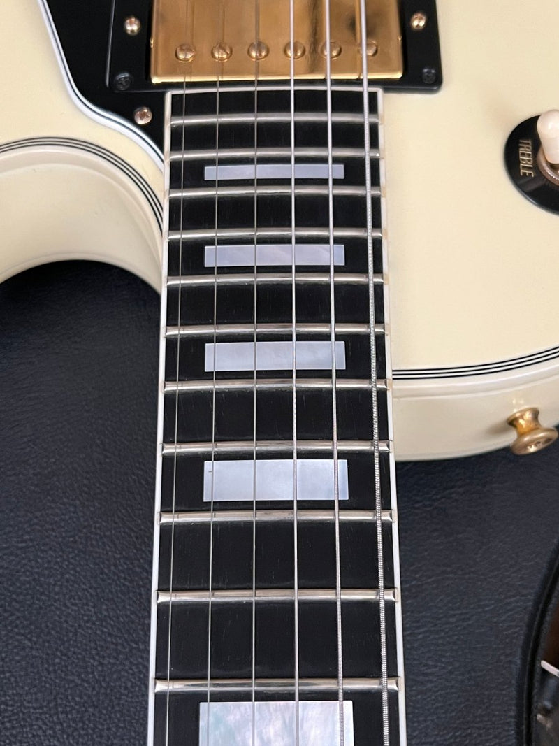 SOLD - Gibson Les Paul Custom 2008 Custom Shop Alpine White - Mahar's Vintage Guitars