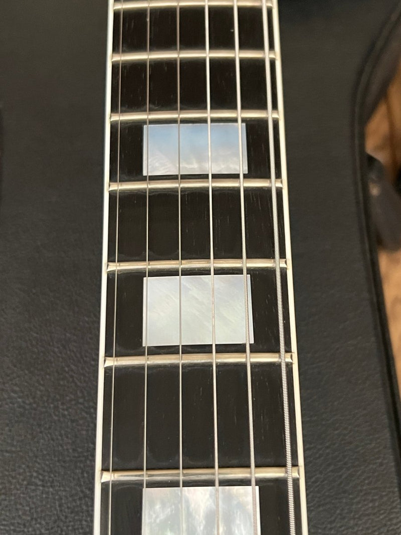 SOLD - Gibson Les Paul Custom 2008 Custom Shop Alpine White - Mahar's Vintage Guitars