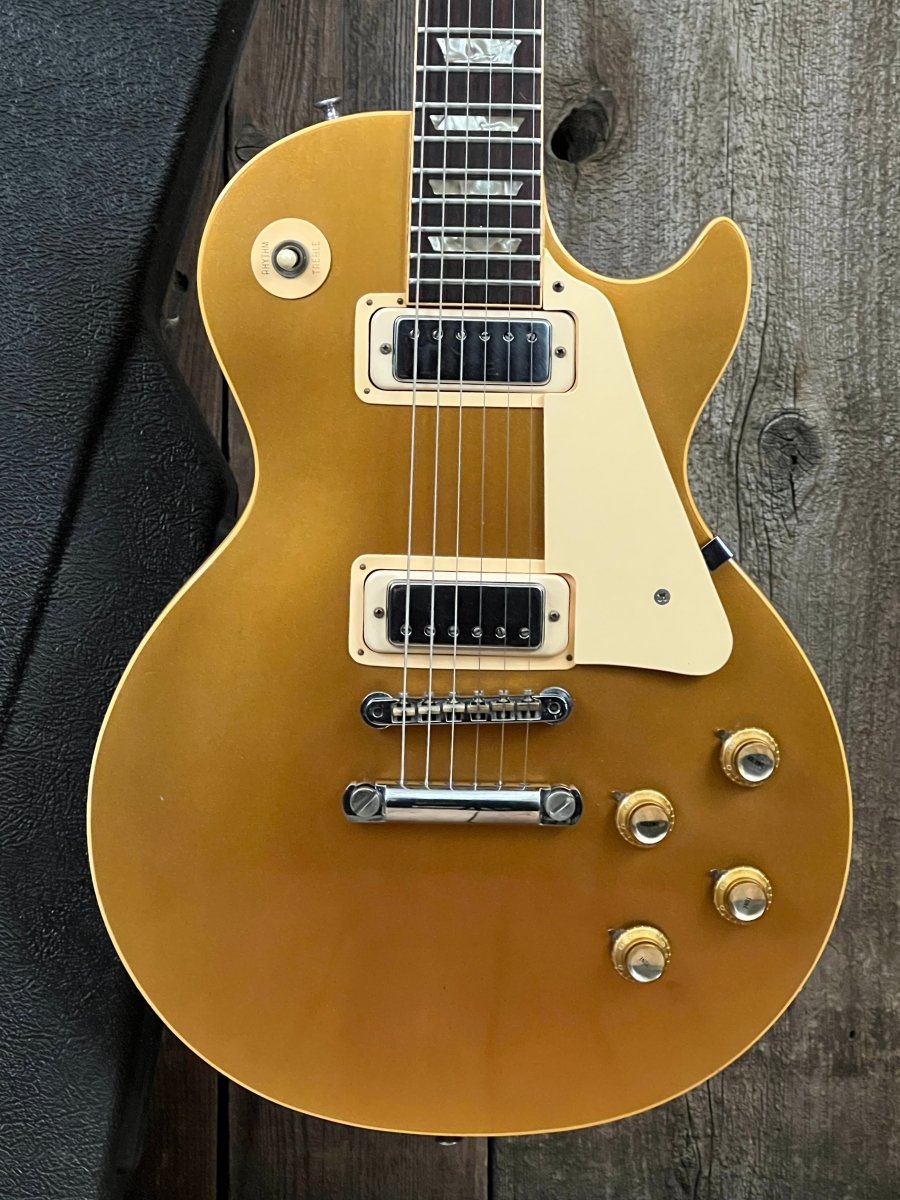 SOLD - Gibson Les Paul Deluxe 1974 Goldtop - Mahar's Vintage Guitars