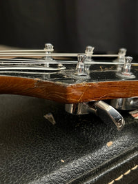 SOLD - Gibson Les Paul Deluxe Goldtop 1969 One Piece Body - Mahar's Vintage Guitars