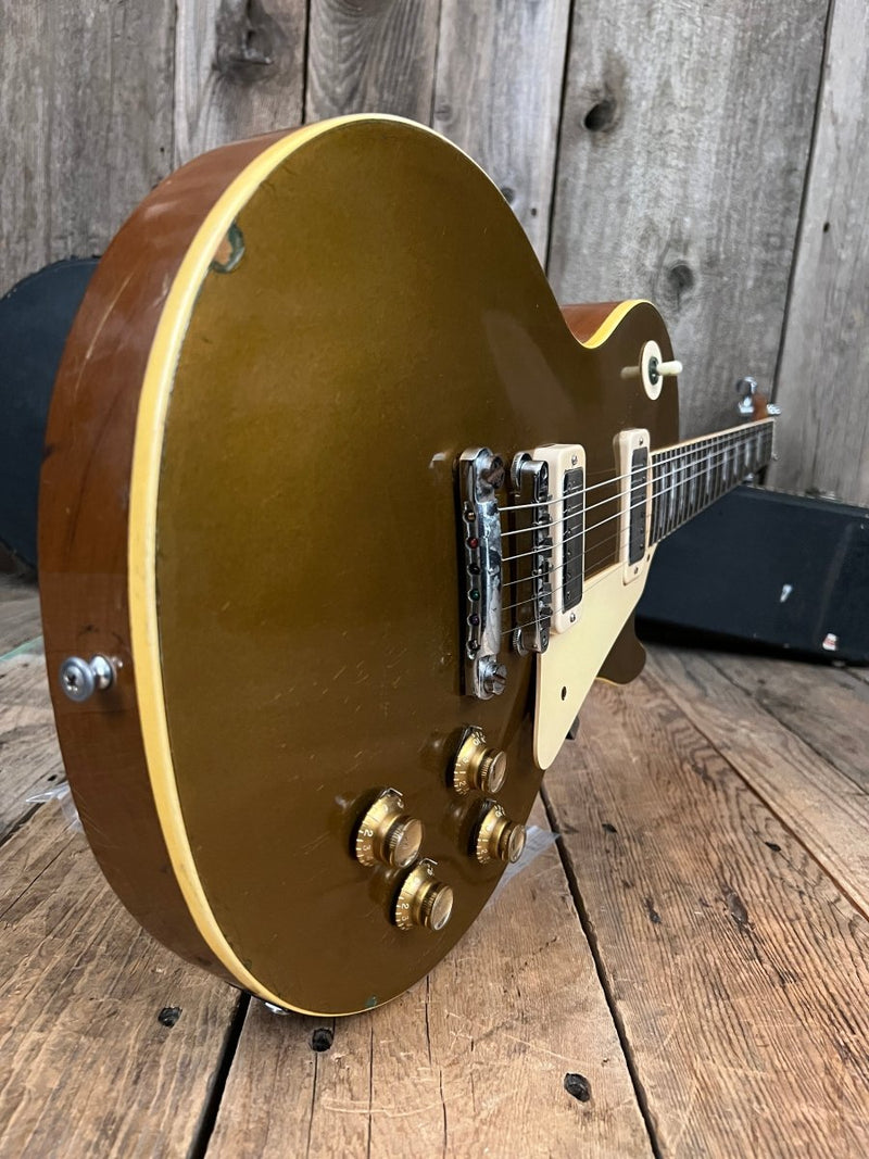 SOLD - Gibson Les Paul Deluxe Goldtop 1969 One Piece Body - Mahar's Vintage Guitars