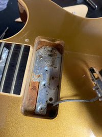 SOLD - Gibson Les Paul Deluxe Pro Goldtop 1979 - Mahar's Vintage Guitars
