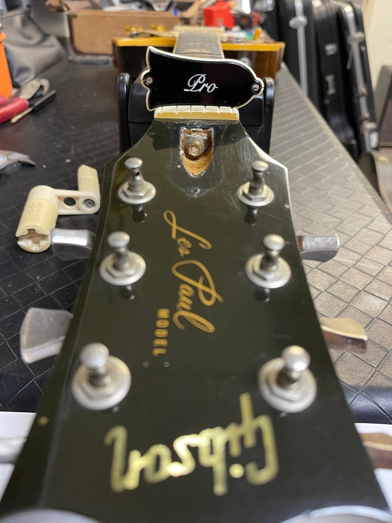 SOLD - Gibson Les Paul Pro Deluxe 1980 - Mahar's Vintage Guitars