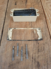 SOLD - Gibson Les Paul Signature Pickup Neck Position 1970's - Mahar's Vintage Guitars