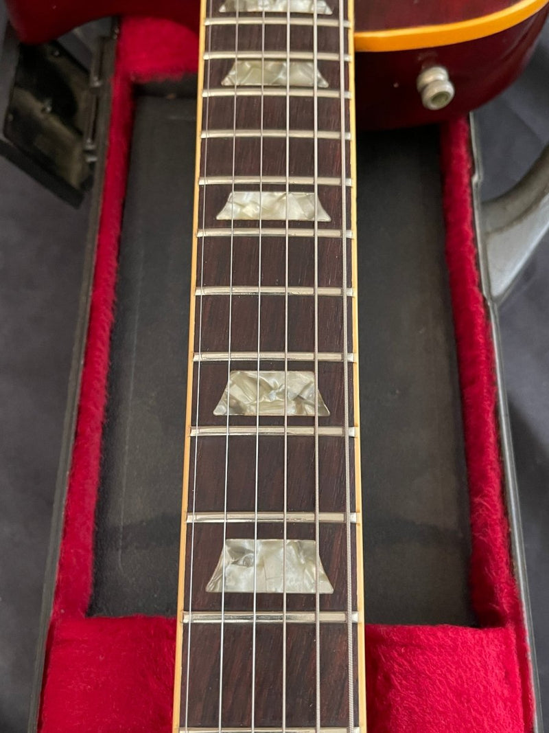 SOLD - Gibson Les Paul Standard Wine Red 1977 - Mahar's Vintage Guitars