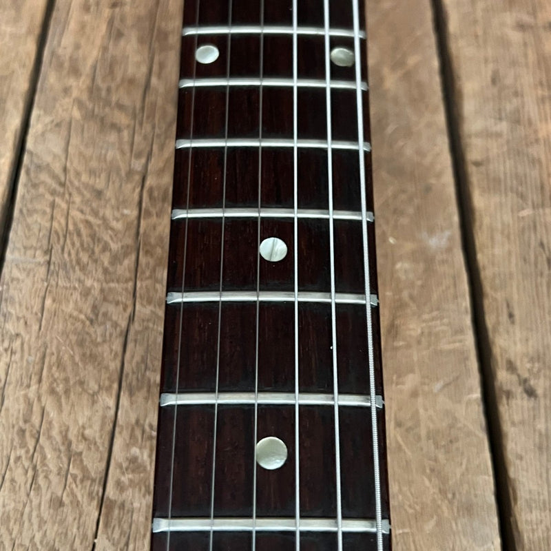 SOLD - Gibson SG Melody Maker 1967 Cardinal Red - Mahar's Vintage Guitars