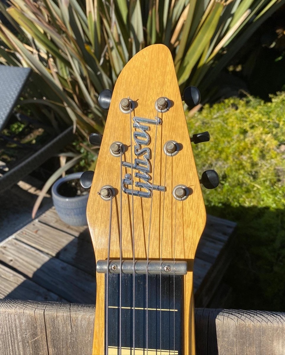 SOLD - Gibson Skylark Lap Steel Korina 1964 - Mahar's Vintage Guitars