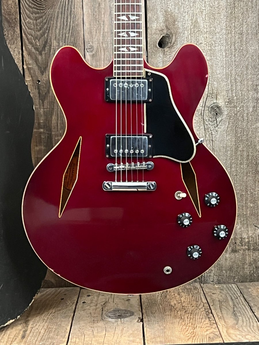 SOLD - Gibson Trini Lopez Sparkling Burgundy 1967 - Mahar's Vintage Guitars