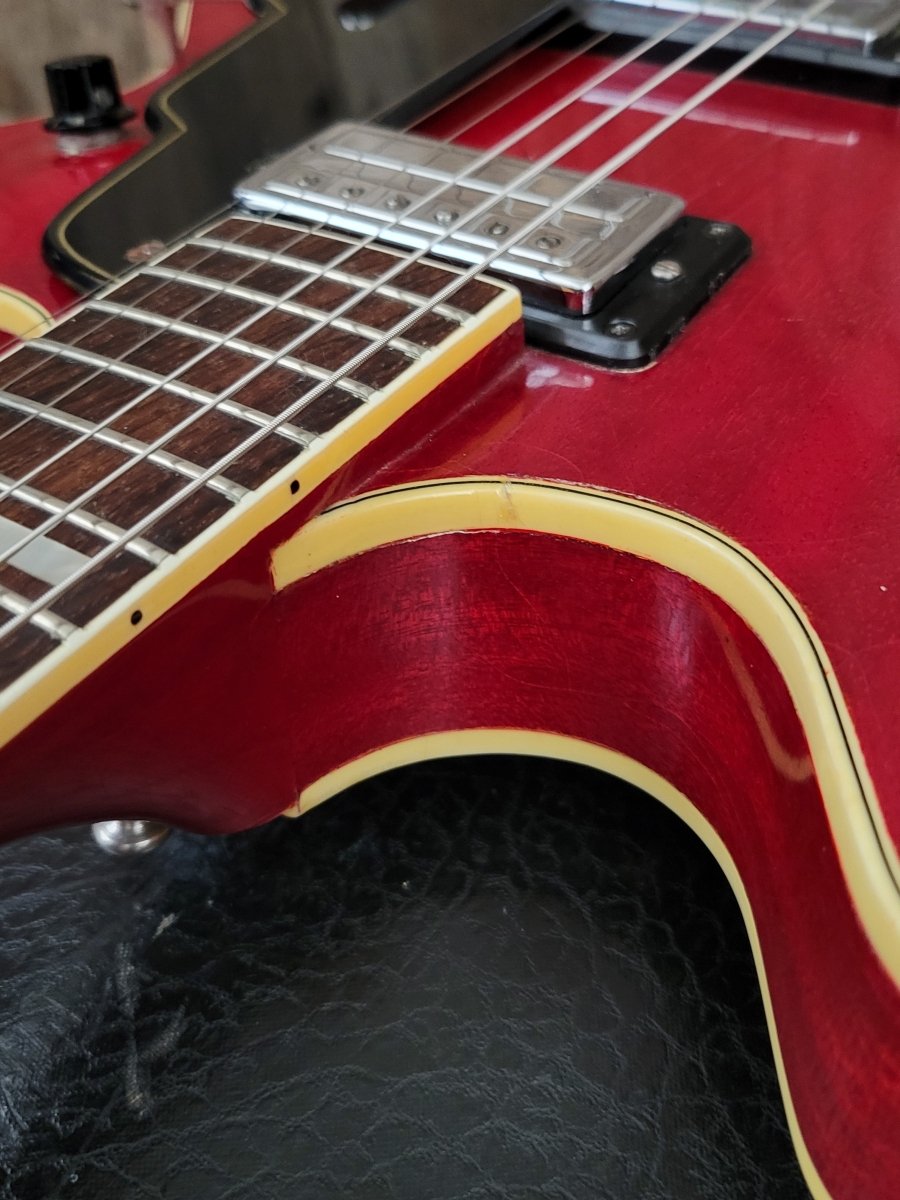 SOLD - Guild Starfire V Cherry Red 1969 - Mahar's Vintage Guitars