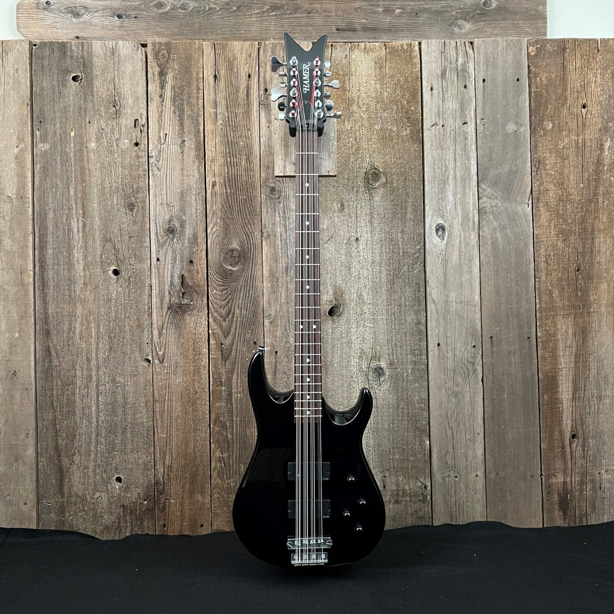 SOLD - Hamer B12L Chaparral 12 String Bass 1995 - Mahar's Vintage Guitars