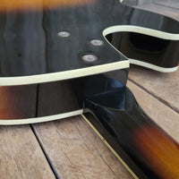 SOLD - Harmony Meteor H70 - 1959 - Mahar's Vintage Guitars