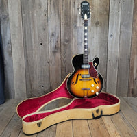 SOLD - Harmony Meteor H70 - 1959 - Mahar's Vintage Guitars