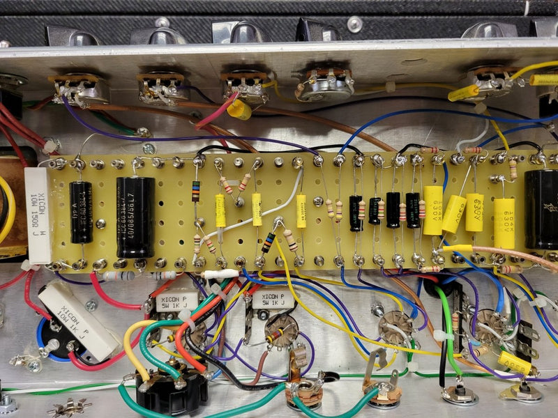 SOLD - Henry Amplification SRT+ Tube Amplifier Head with cabinet - Mahar's Vintage Guitars