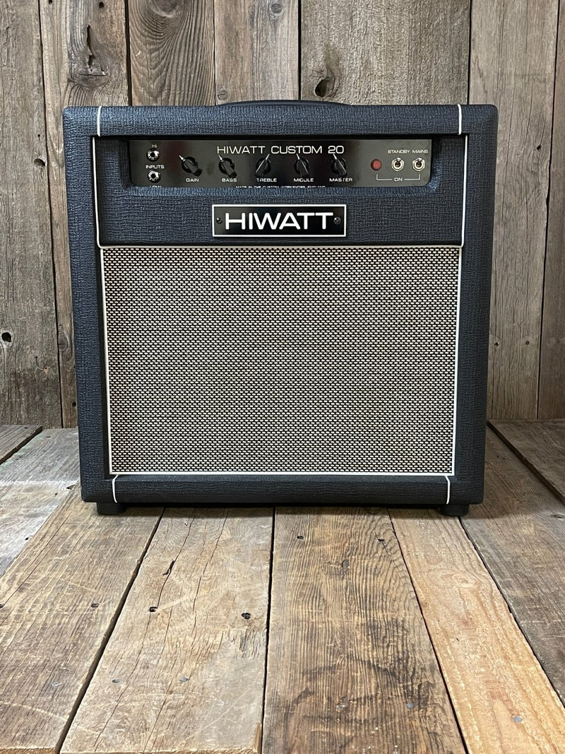 SOLD - Hiwatt Custom 20 SA20112 hand wired tube guitar amp - Mahar's Vintage Guitars