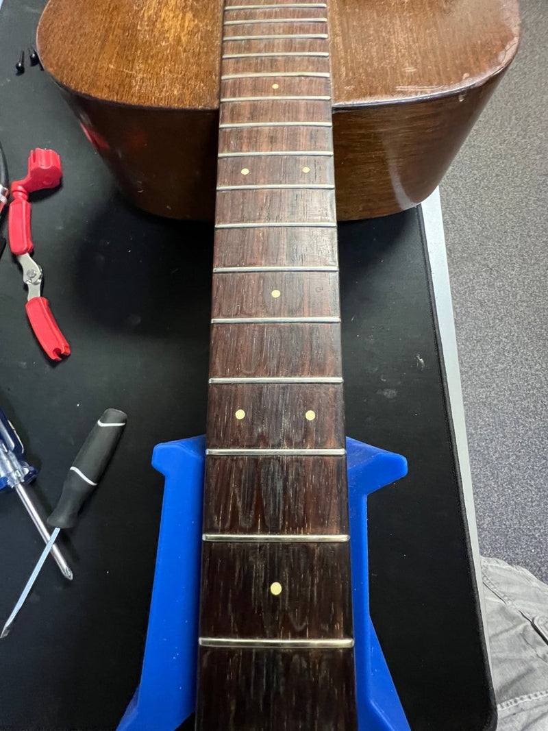 SOLD - Martin 00 - 17 1947 - Mahar's Vintage Guitars