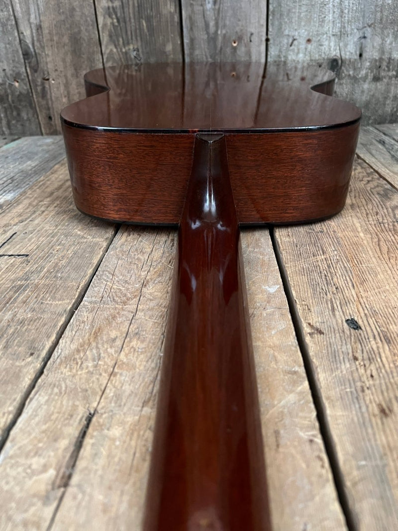 SOLD - Martin 00 - 18 1953 - Mahar's Vintage Guitars