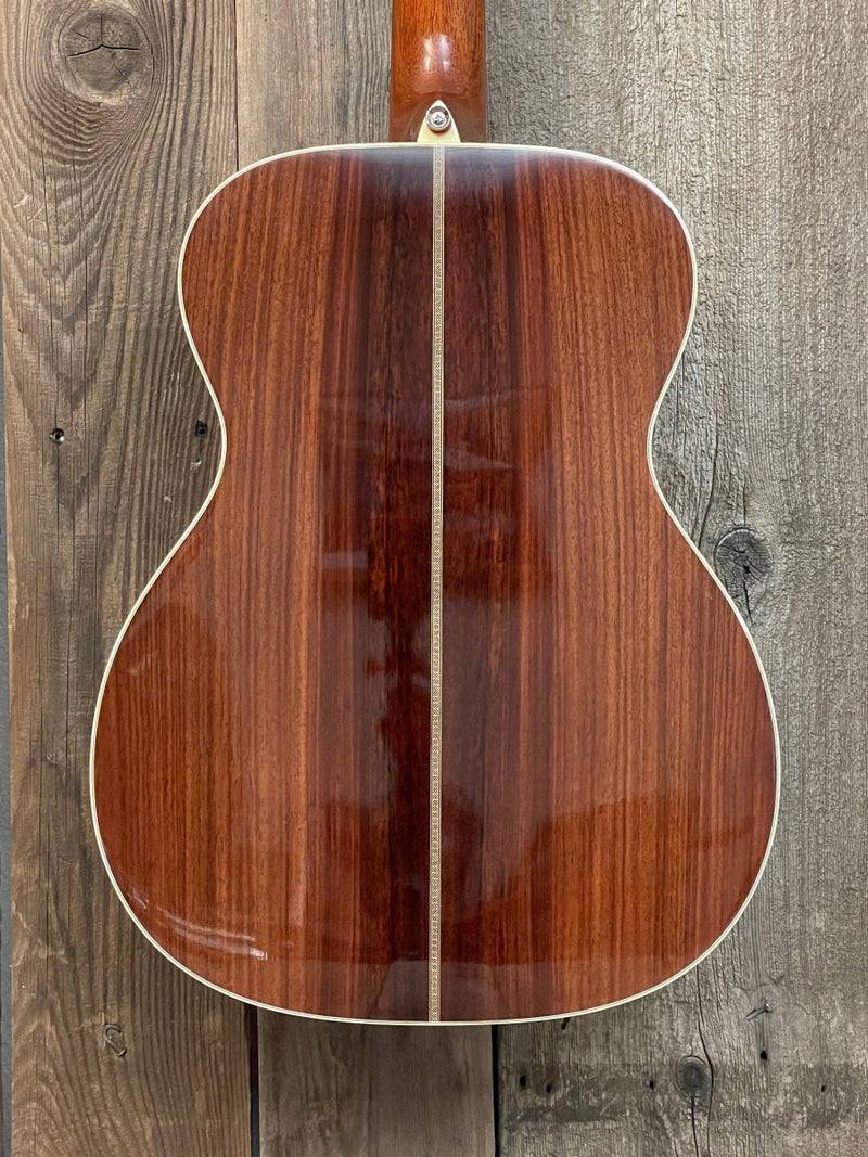 SOLD - Martin 000 - 28EC Eric Clapton 2014 with LR Baggs Anthem pickup system - Mahar's Vintage Guitars