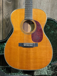 SOLD - Martin 000 - 28EC Eric Clapton Signature 1998 - Mahar's Vintage Guitars