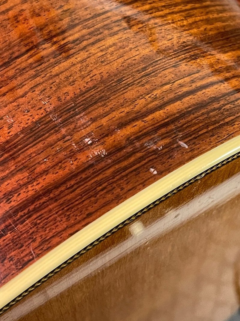 SOLD - Martin 000 - 28EC Eric Clapton Signature 1998 - Mahar's Vintage Guitars
