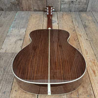 SOLD - Martin 000 - 28EC Eric Clapton Signature Model 2008 - Mahar's Vintage Guitars