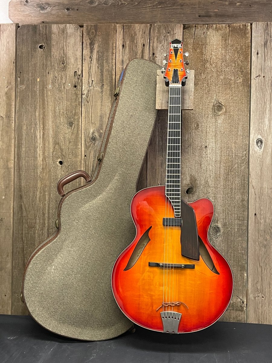 SOLD - Michael Lewis San Rafael 1998 - Mahar's Vintage Guitars