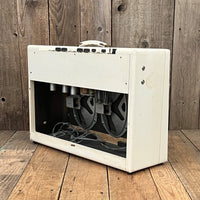 SOLD - Oahu by Valco Guitar Amplifier with Tremolo 1964 Like Supro 1624T 6424 - Mahar's Vintage Guitars