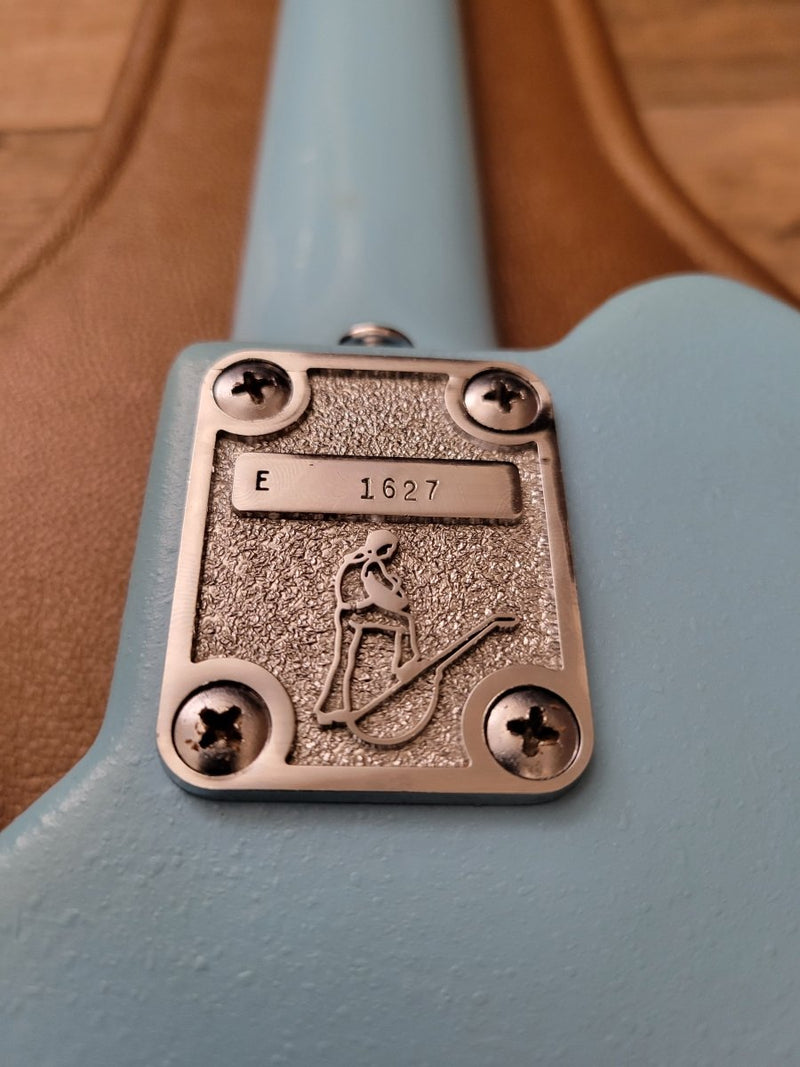 SOLD - Ovation Breadwinner 1973 Sky Blue Lyrachord finish - Mahar's Vintage Guitars