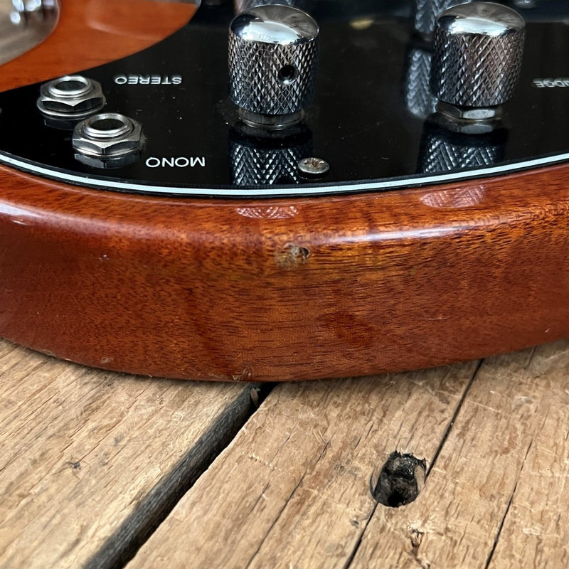 SOLD - Ovation Magnum I Bass 1978 - Mahar's Vintage Guitars
