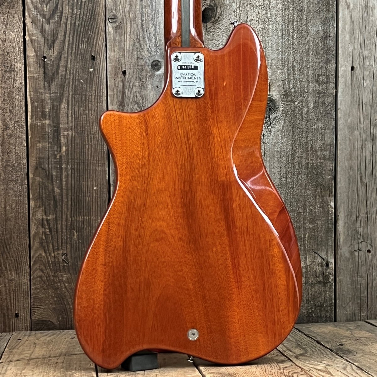 SOLD - Ovation Magnum I Bass 1978 - Mahar's Vintage Guitars