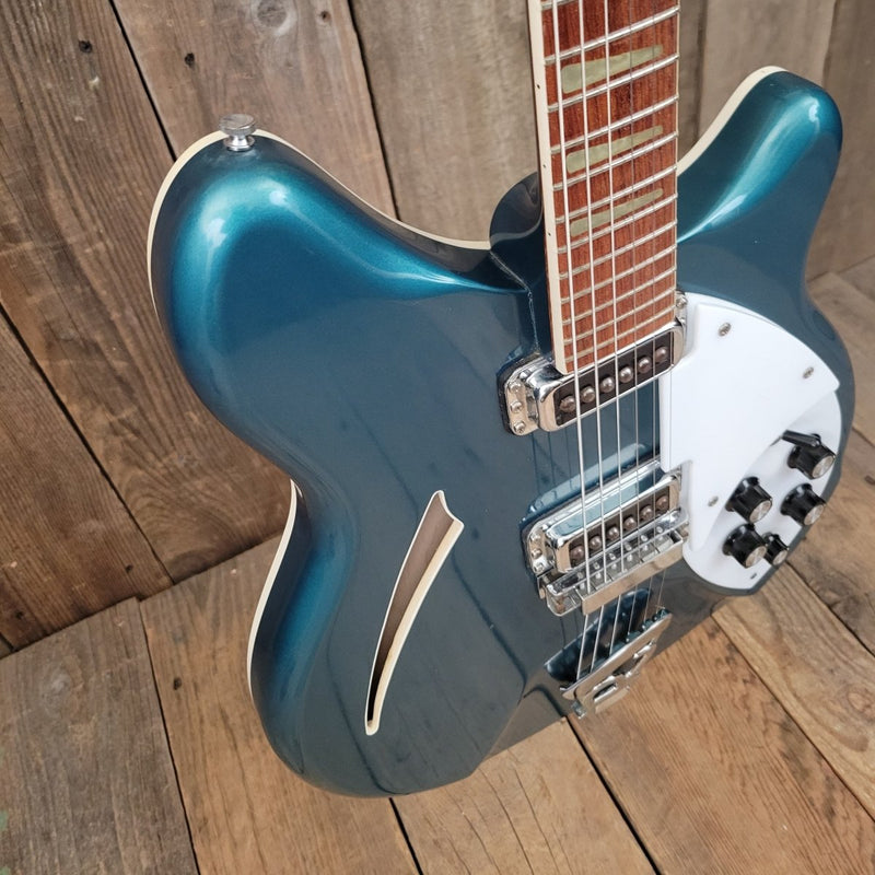 SOLD - Rickenbacker 360 Turquoise 1994 - Mahar's Vintage Guitars