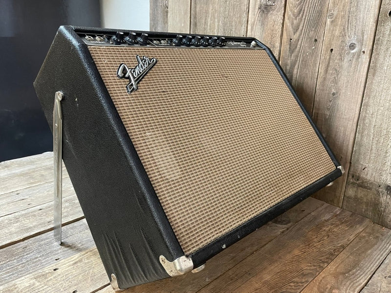 Sold - Sell us yours! - Fender AA763 Vibroverb 1964 FEIC Pre CBS Blackpanel - Mahar's Vintage Guitars