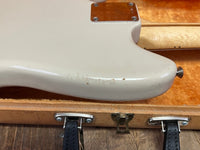 Sold! SELL US YOURS! Fender Musicmaster Gold Guard 1959 - Mahar's Vintage Guitars