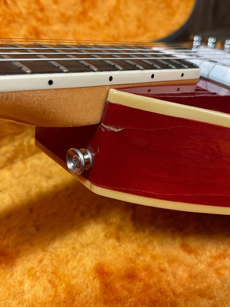 SOLD - Sell us yours! Vox Mark VI Acoustic electric 1960s 1966 - Mahar's Vintage Guitars