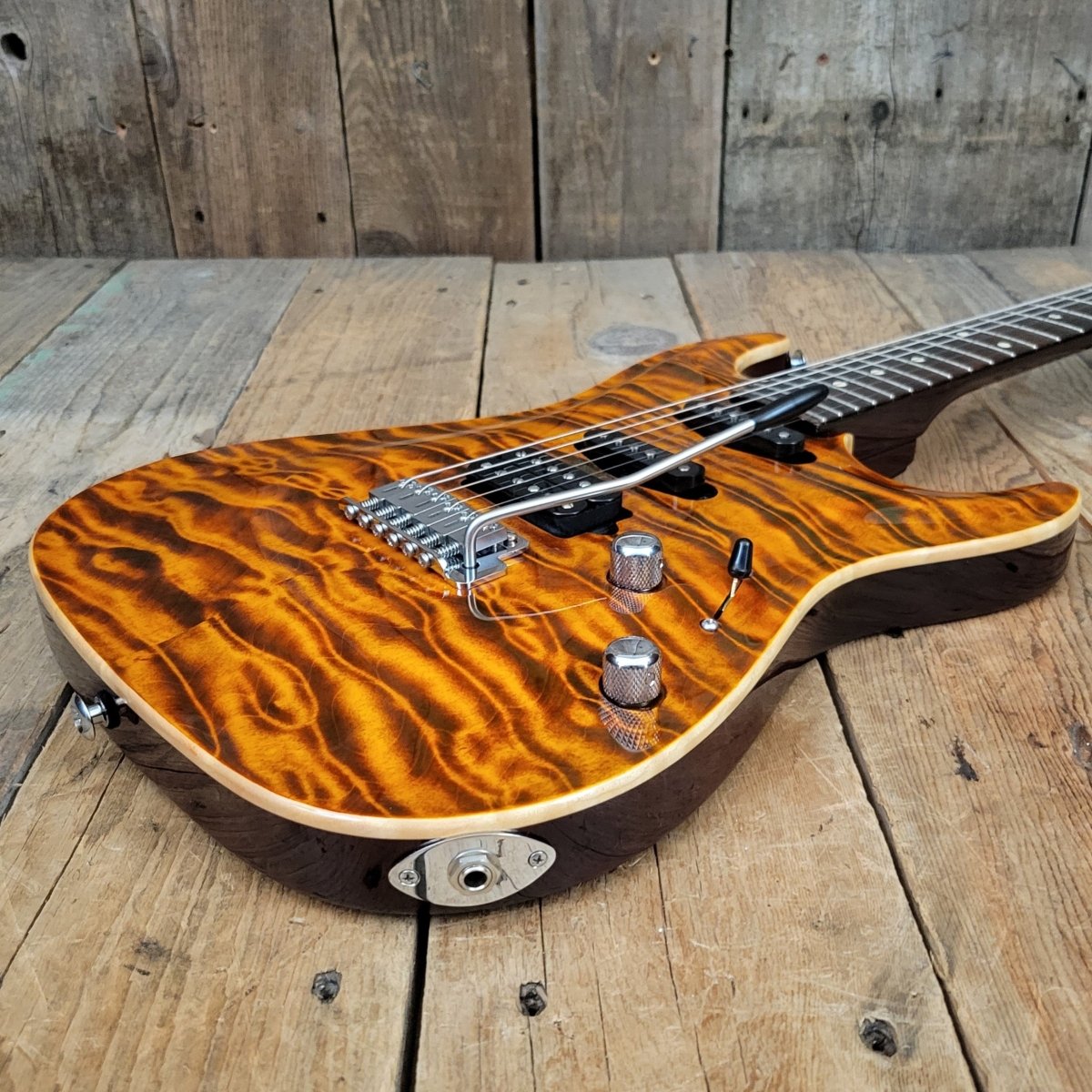 SOLD - Suhr Carve Top Standard Brazilian Fretboard Bengal