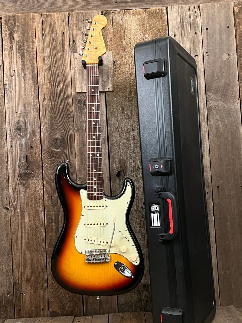 SOLD - SVL '61 Reserve 2018 Stratocaster Style Custom Electric Guitar - Mahar's Vintage Guitars